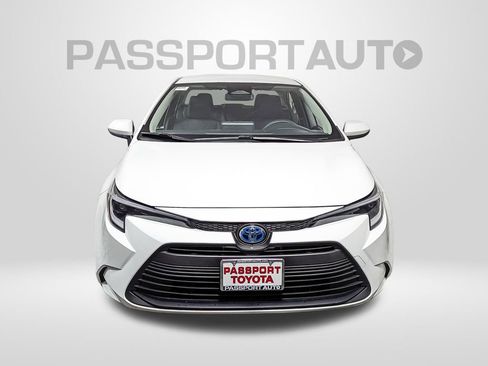 Used 2023 Toyota Corolla LE image 11