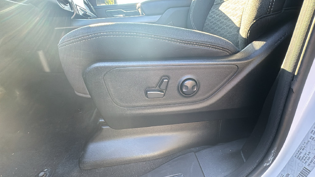 Used 2025 RAM 1500 Big Horn AWD/4WD image 10