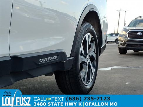 Used 2022 Subaru Outback Limited image 34