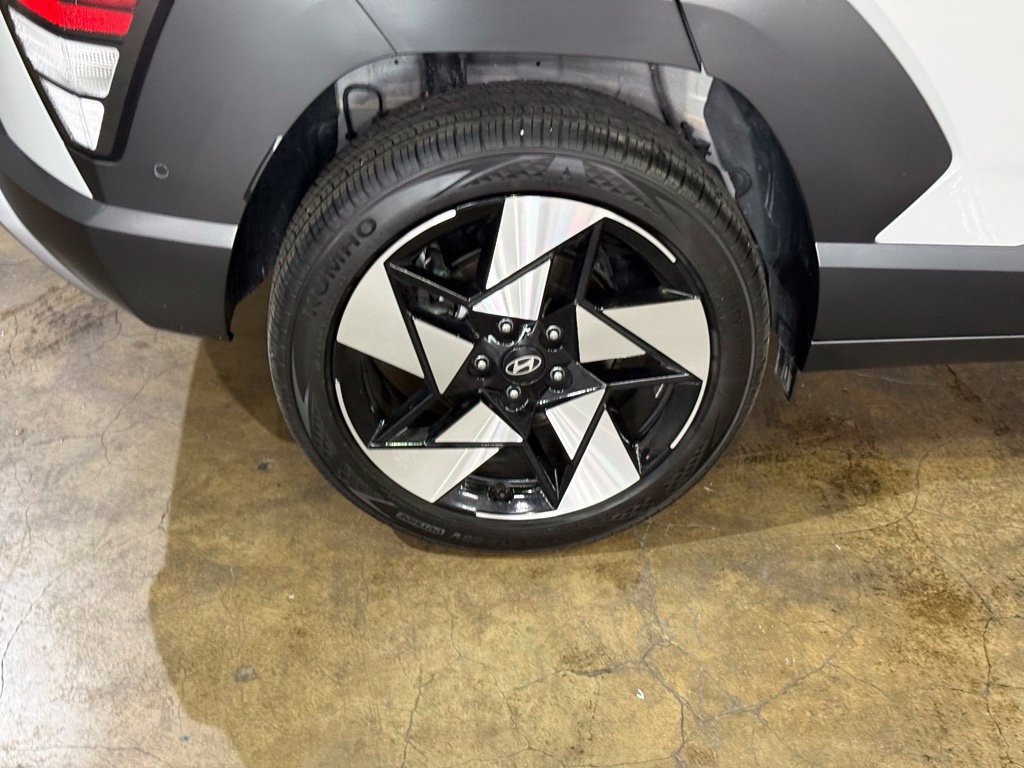 Used 2026 Hyundai Kona Limited AWD/4WD image 6