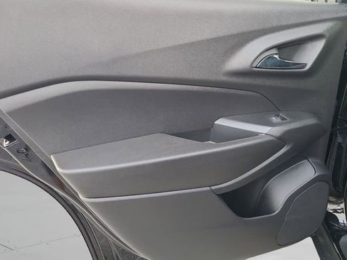 New 2026 Chevrolet Trax LT image 18