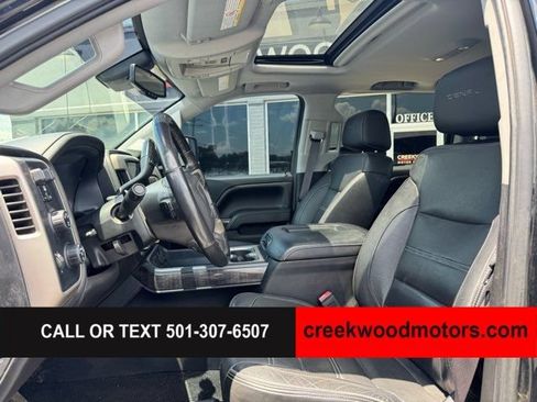 Used 2016 GMC Sierra 3500 Denali w/ Duramax Plus Package AWD/4WD image 9