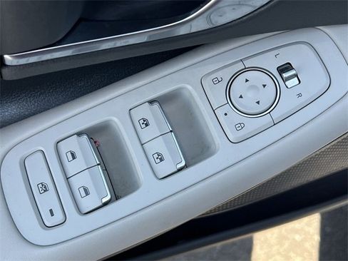 Used 2023 Hyundai Sonata SEL w/ Convenience Package image 28