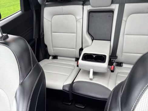 Used 2023 Ford Escape Platinum image 29