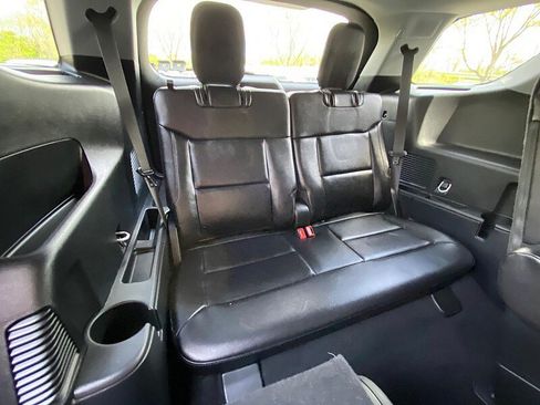 Used 2023 Ford Explorer Limited w/ Limited Technology Package AWD/4WD image 41