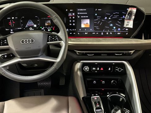 New 2025 Audi Q5 Premium Plus image 17