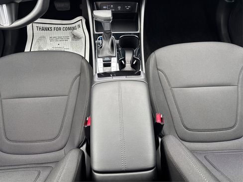 Certified 2025 Hyundai Tucson SE image 20