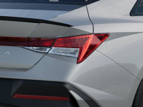 New 2025 Hyundai Elantra Sport image 10