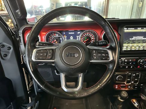 Used 2020 Jeep Wrangler Unlimited Rubicon w/ Advanced Safety Group AWD/4WD image 19