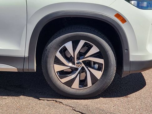 New 2026 Volkswagen Tiguan S AWD/4WD image 30