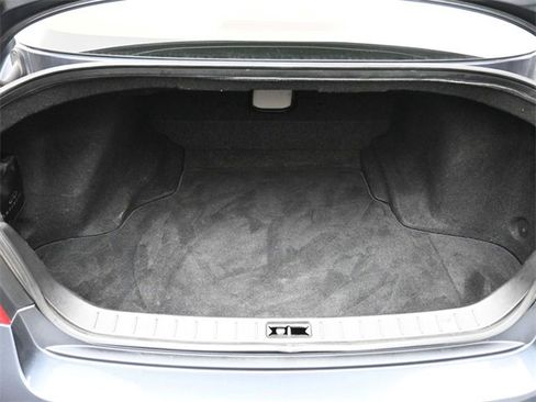 Used 2013 INFINITI G37 Journey w/ Premium Pkg image 31