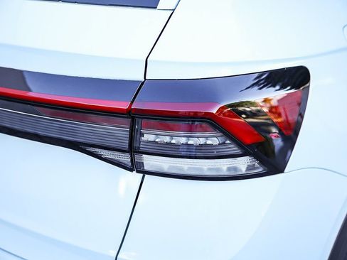 New 2026 Volkswagen Taos S image 11