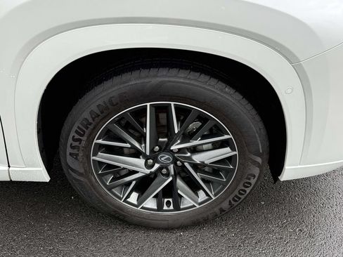 Used 2026 Lexus TX 350 AWD w/ Technology Package image 7