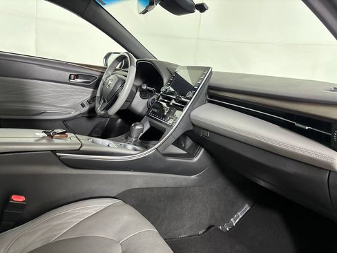 Used 2022 Toyota Avalon Limited w/ Advanced Safety Package FWD image 33