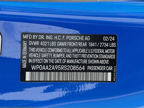 Used 2024 Porsche 911 Carrera image 33