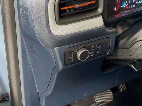 Used 2022 Ford Maverick XLT FWD image 11