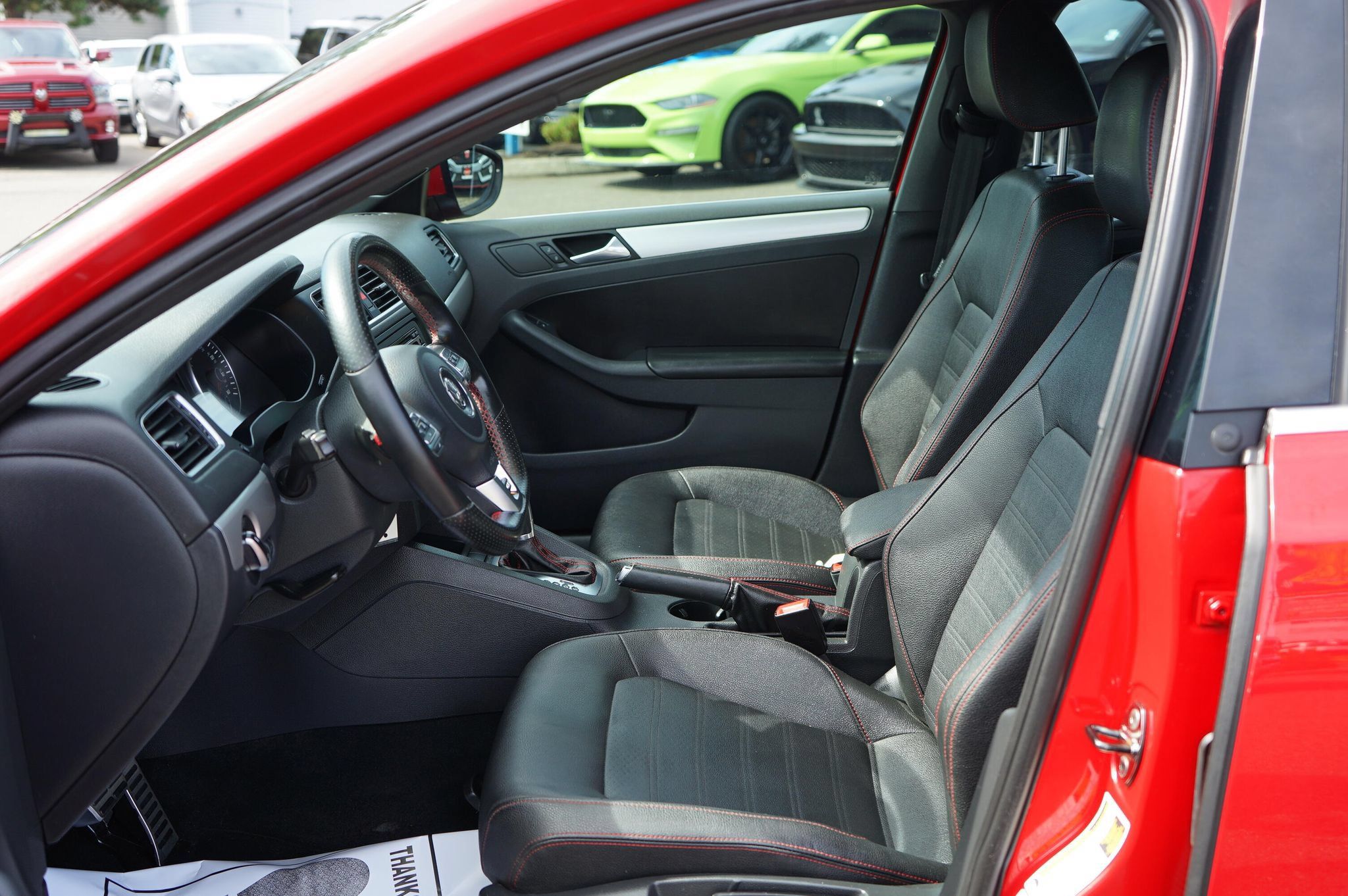 Used 2012 Volkswagen Jetta GLI FWD image 10
