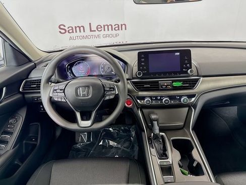 Used 2019 Honda Accord LX image 21
