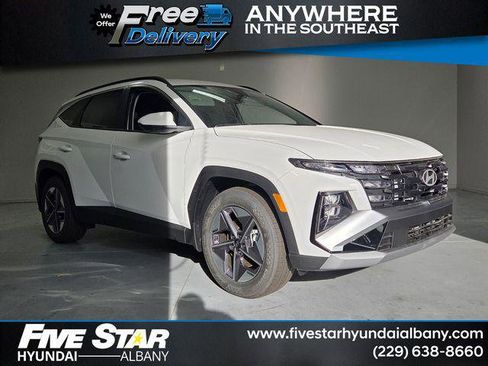 New 2026 Hyundai Tucson SEL image 1