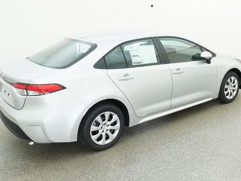 New 2026 Toyota Corolla LE image 3