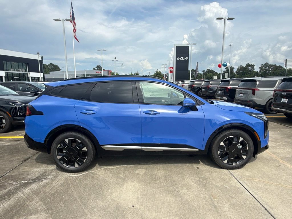 New 2026 Kia Sportage SX FWD image 9