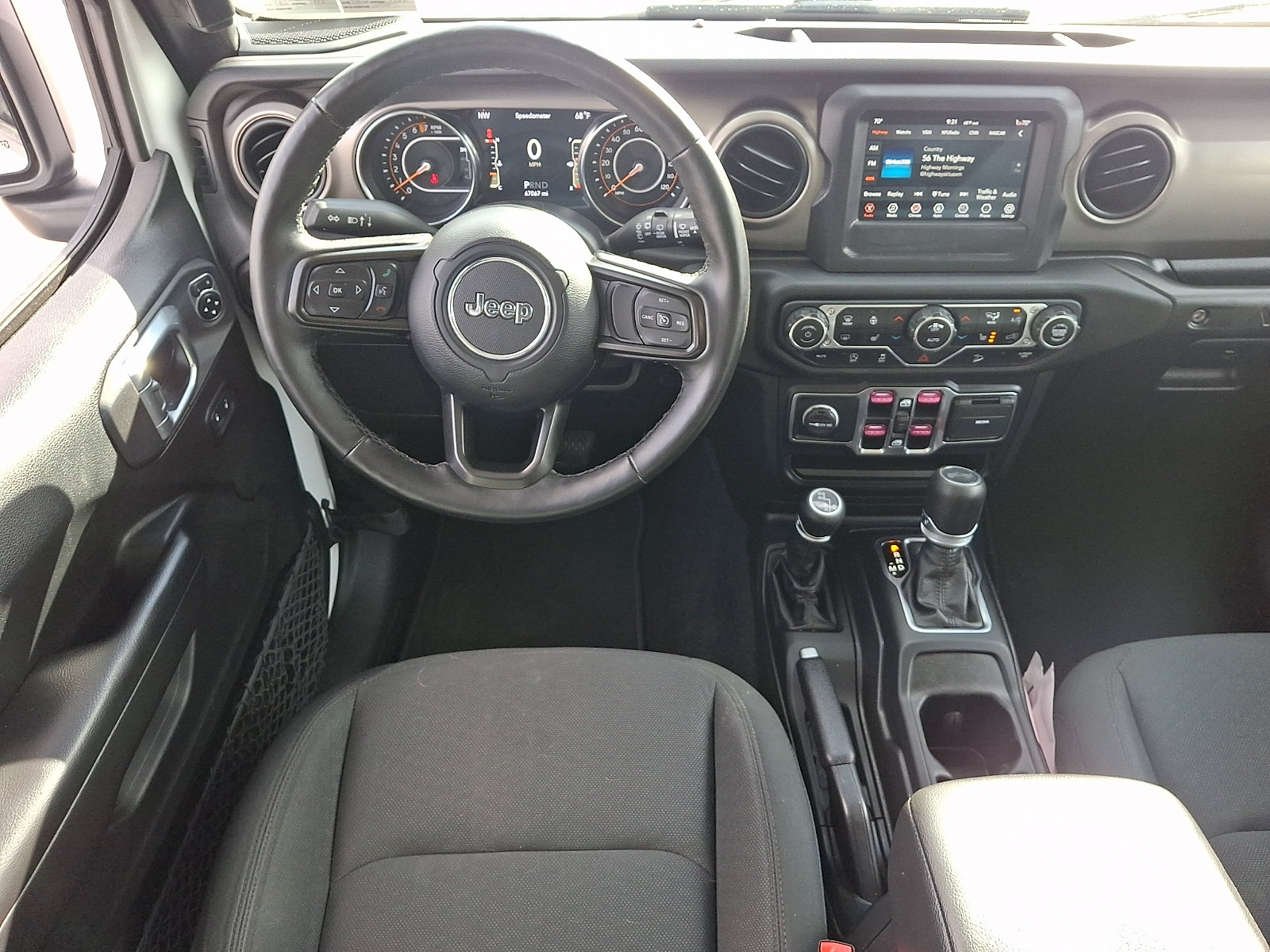Used 2021 Jeep Wrangler Unlimited Sport AWD/4WD image 11