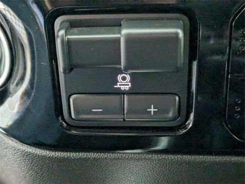 Certified 2022 GMC Sierra 1500 Elevation image 24