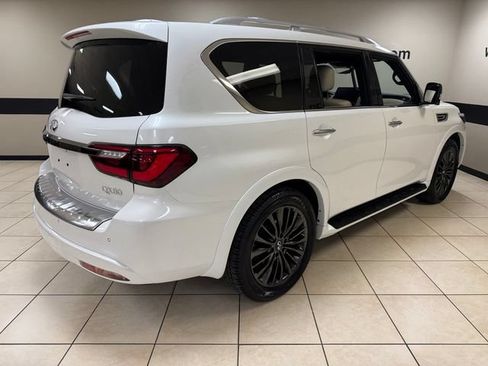 Used 2024 INFINITI QX80 Sensory RWD image 6