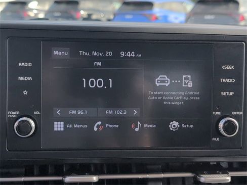 Used 2023 Kia Carnival LX image 14