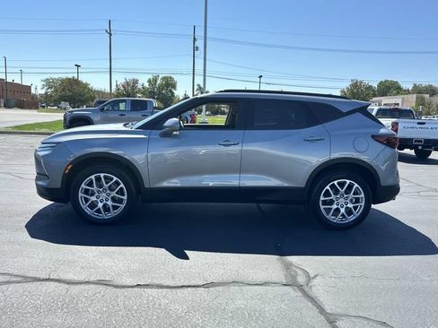 Certified 2024 Chevrolet Blazer LT w/ Convenience Package FWD image 4
