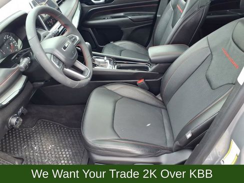 Used 2022 Jeep Compass Trailhawk w/ Sun and Sound Group image 10