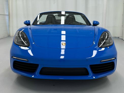 Used 2024 Porsche 718 Boxster S RWD image 5