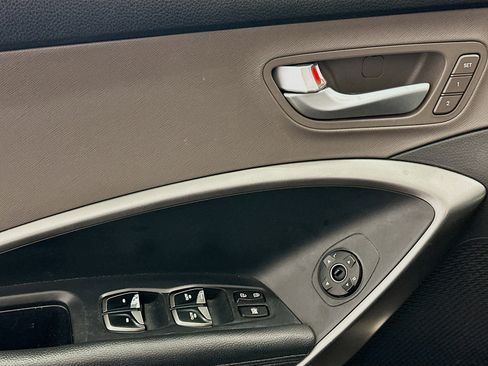 Used 2017 Hyundai Santa Fe Sport w/ 2.4L Tech Package 04 image 15