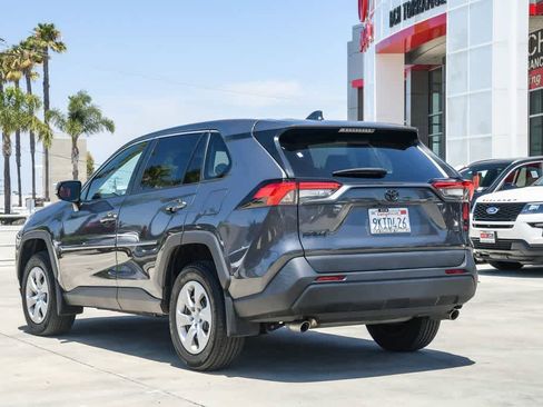 Used 2024 Toyota RAV4 LE FWD image 7