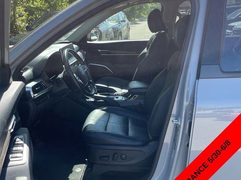 Used 2022 Kia Telluride EX w/ EX Premium Package AWD/4WD image 10