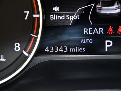 Used 2022 Nissan Rogue SV AWD/4WD image 17
