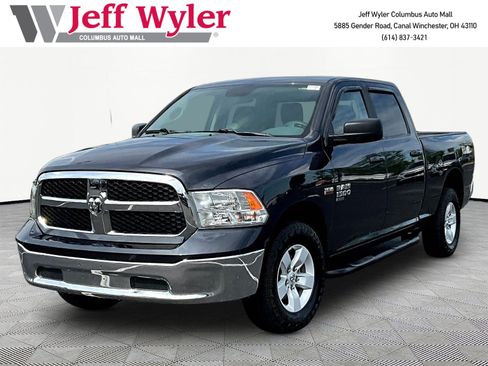 Used 2020 RAM 1500 Classic SLT AWD/4WD image 1
