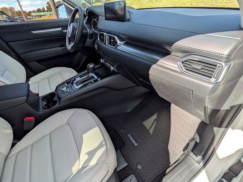 New 2025 MAZDA CX-5 AWD 2.5 S w/ Preferred Package image 33