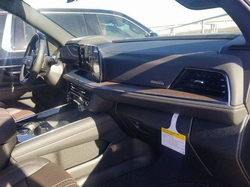 New 2026 Chevrolet Tahoe High Country image 15