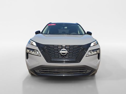 Certified 2023 Nissan Rogue SV w/ SV Premium B Package FWD image 9