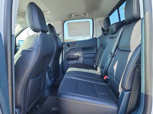 New 2025 Ford Maverick Lobo image 7