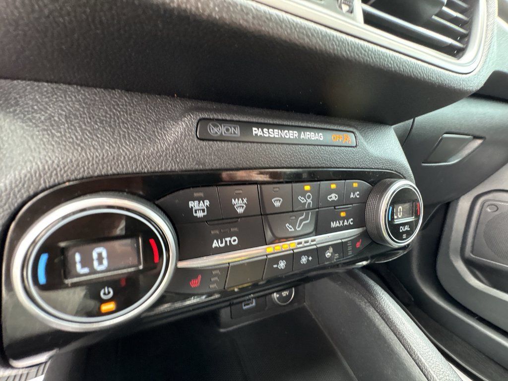 Used 2021 Ford Escape SEL FWD image 25
