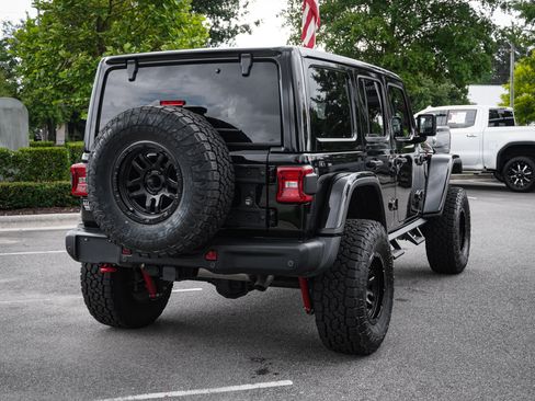 Used 2018 Jeep Wrangler Unlimited Rubicon AWD/4WD image 11