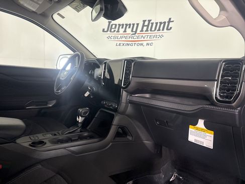 Used 2024 Ford Ranger XLT w/ Trailer Tow Package image 28