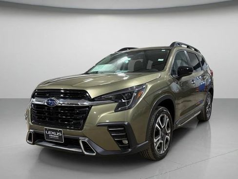 Used 2025 Subaru Ascent Touring AWD/4WD image 10