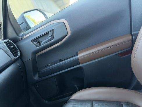 Used 2024 Ford Bronco Sport Badlands w/ Premium Package AWD/4WD image 42
