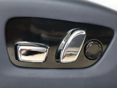 Certified 2024 Rolls-Royce Spectre w/ Spectre Launch Package AWD/4WD image 17