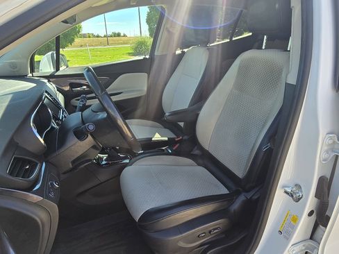 Used 2022 Buick Encore Preferred w/ Safety Package AWD/4WD image 13