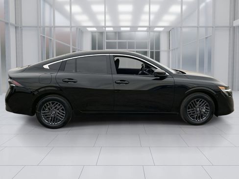New 2026 Nissan Sentra SV w/ SV Convenience Package image 7
