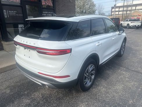 Used 2023 Lincoln Corsair FWD w/ Equipment Group 101A image 3